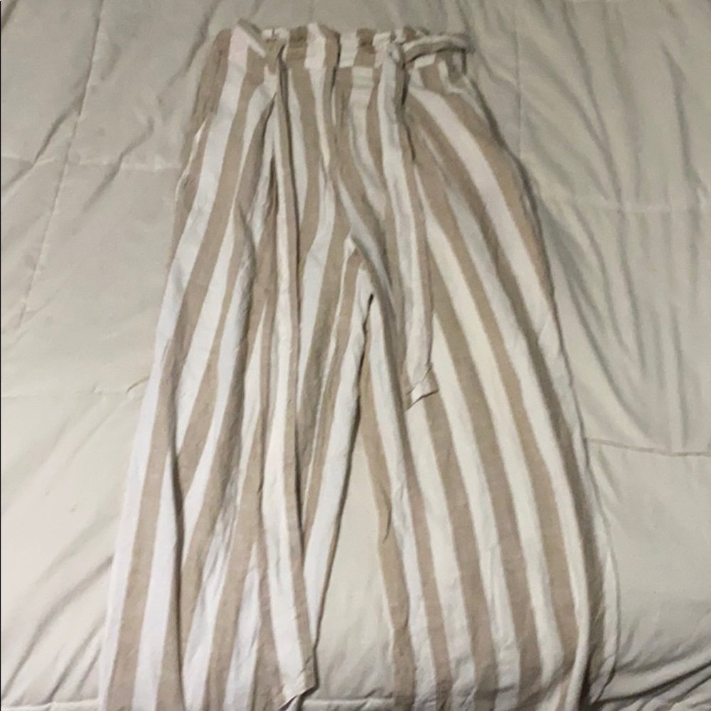 pink and white flowy pants! (pinker irl)